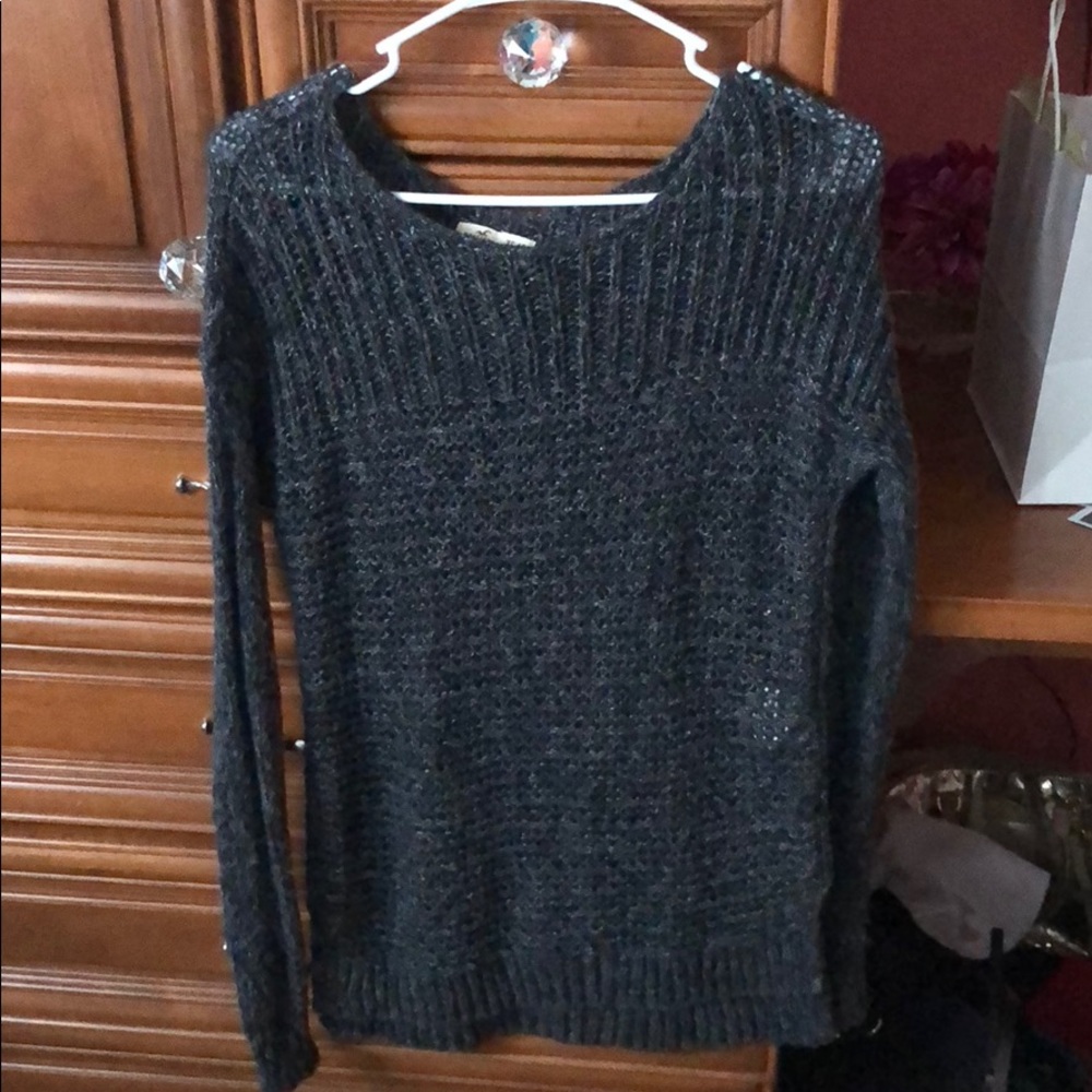Hollister sweater